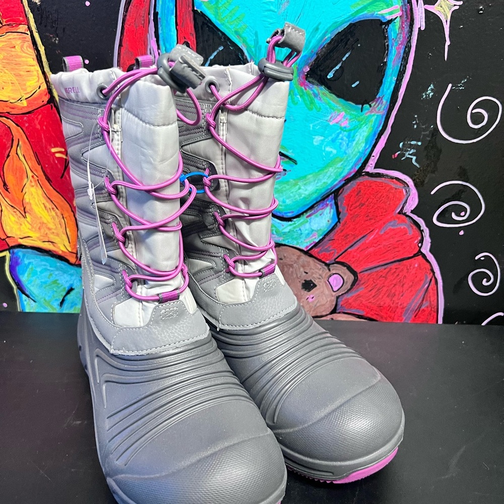 Merrell Gray Winter Boots with purple Laces
